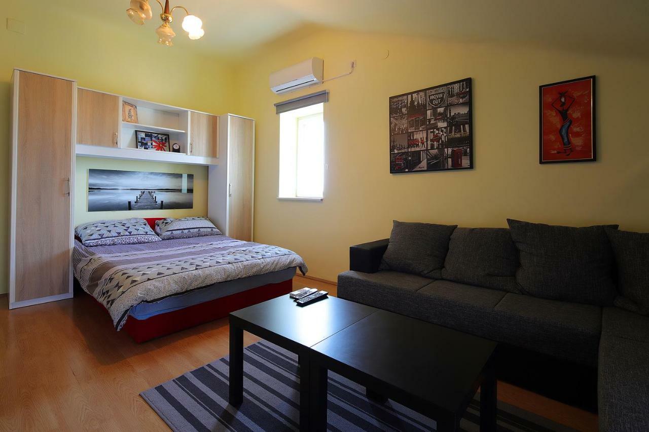 Apartman Vito Apartment Rijeka Exterior photo